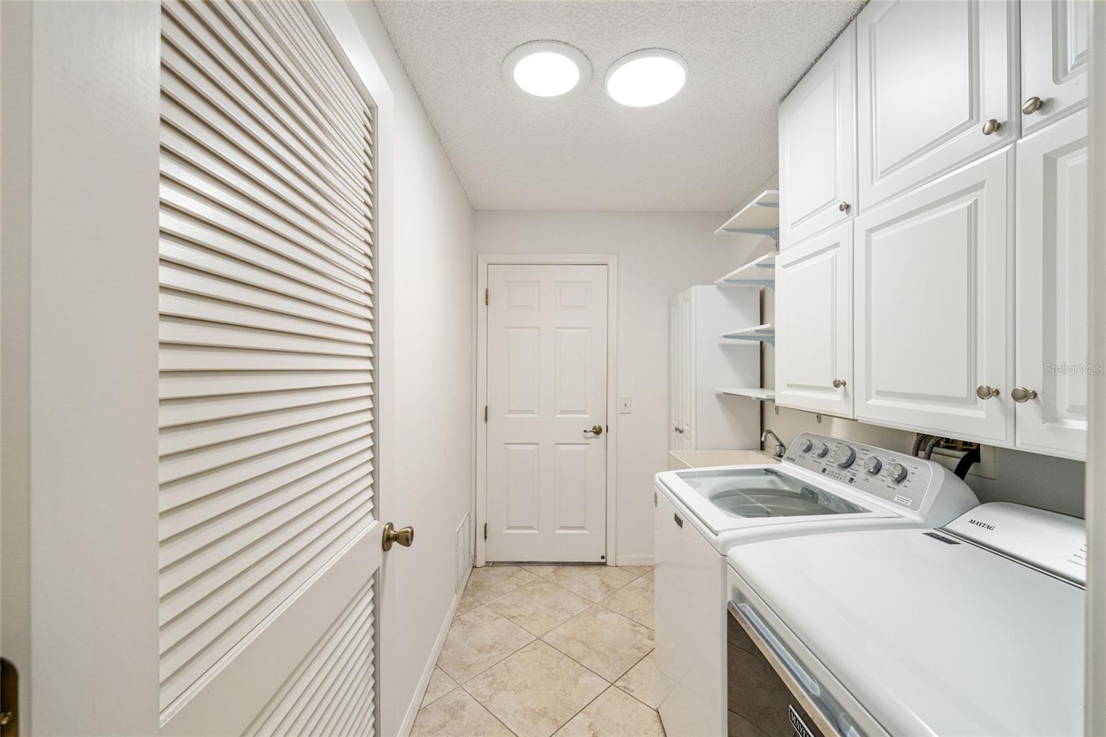 Image 32 of 38 For 17984 89th Rothway Court