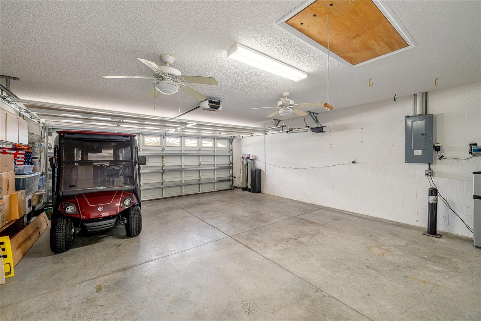 Image 33 of 38 For 17984 89th Rothway Court