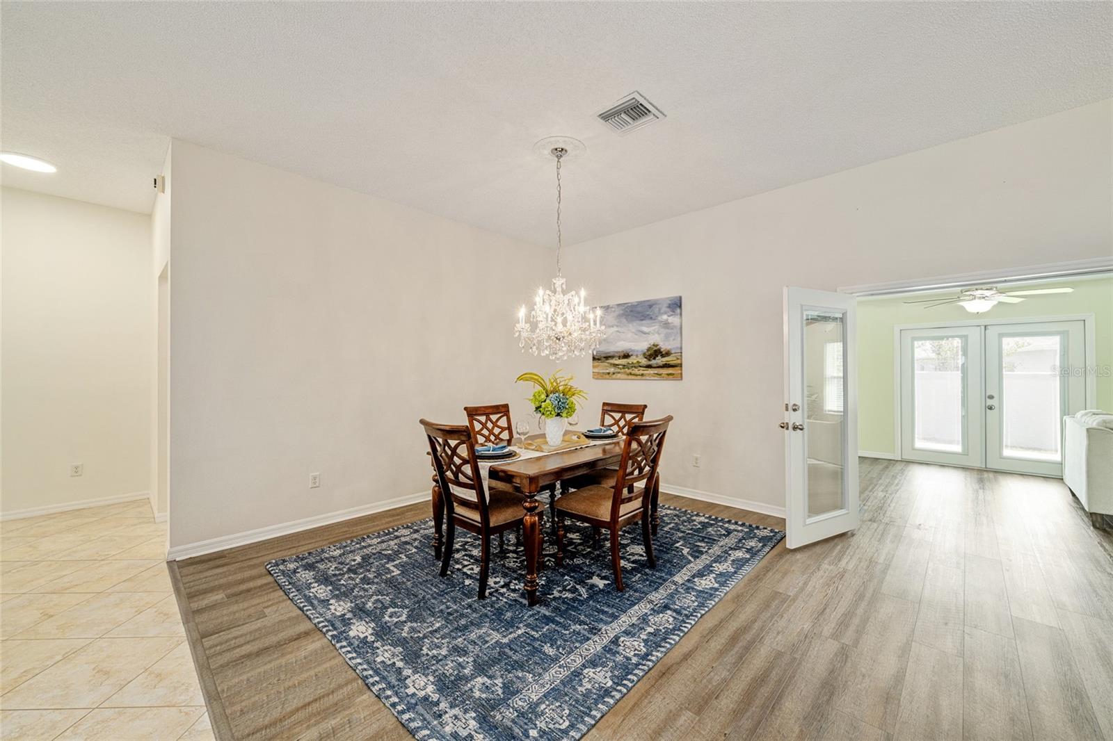 Image 7 of 38 For 17984 89th Rothway Court