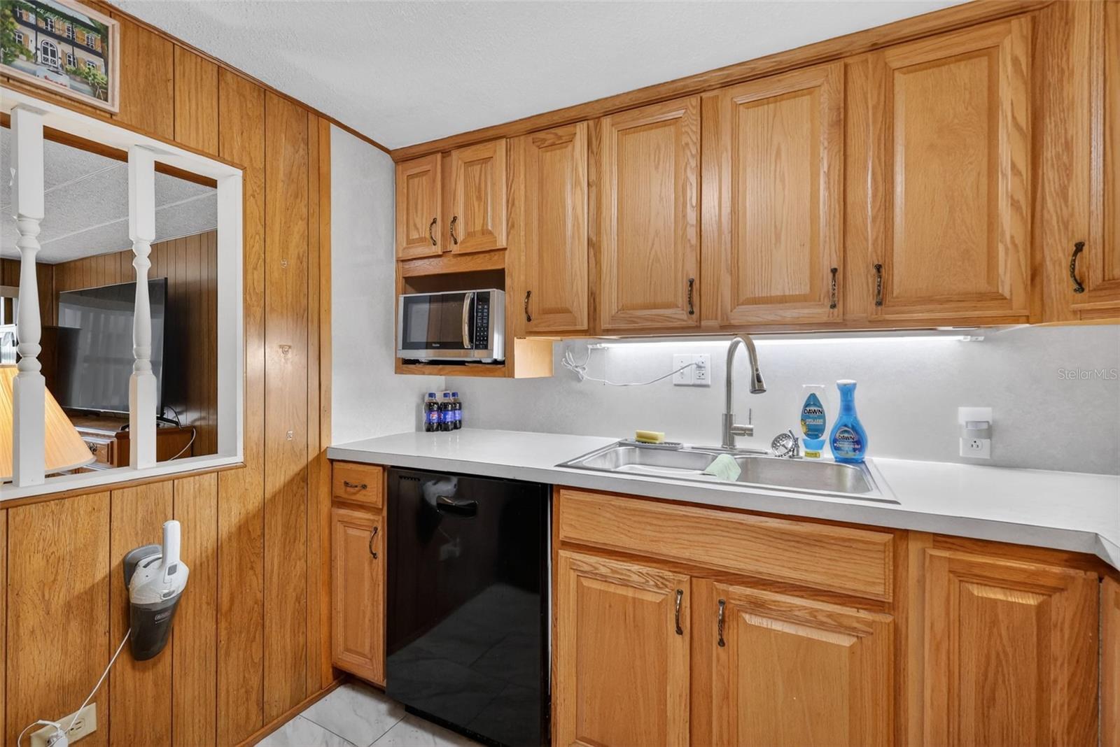 Image 14 of 30 For 31701 Kelly Circle