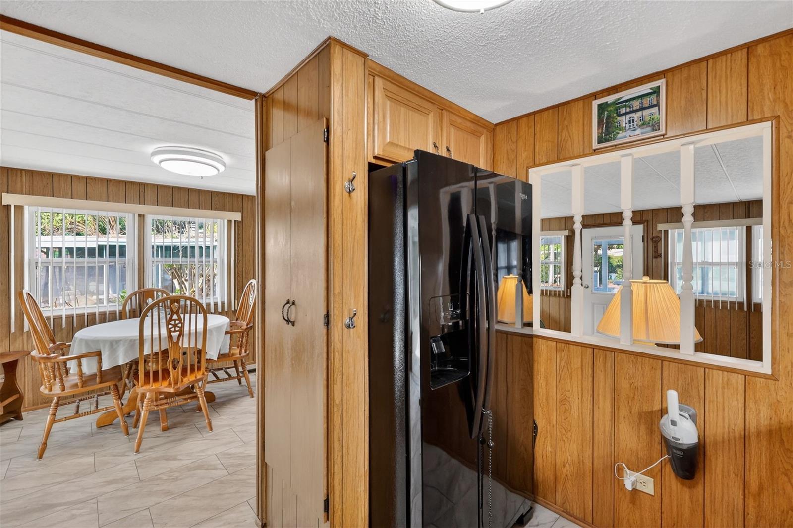 Image 15 of 30 For 31701 Kelly Circle