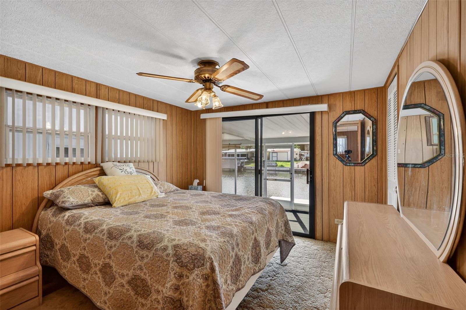 Image 19 of 30 For 31701 Kelly Circle