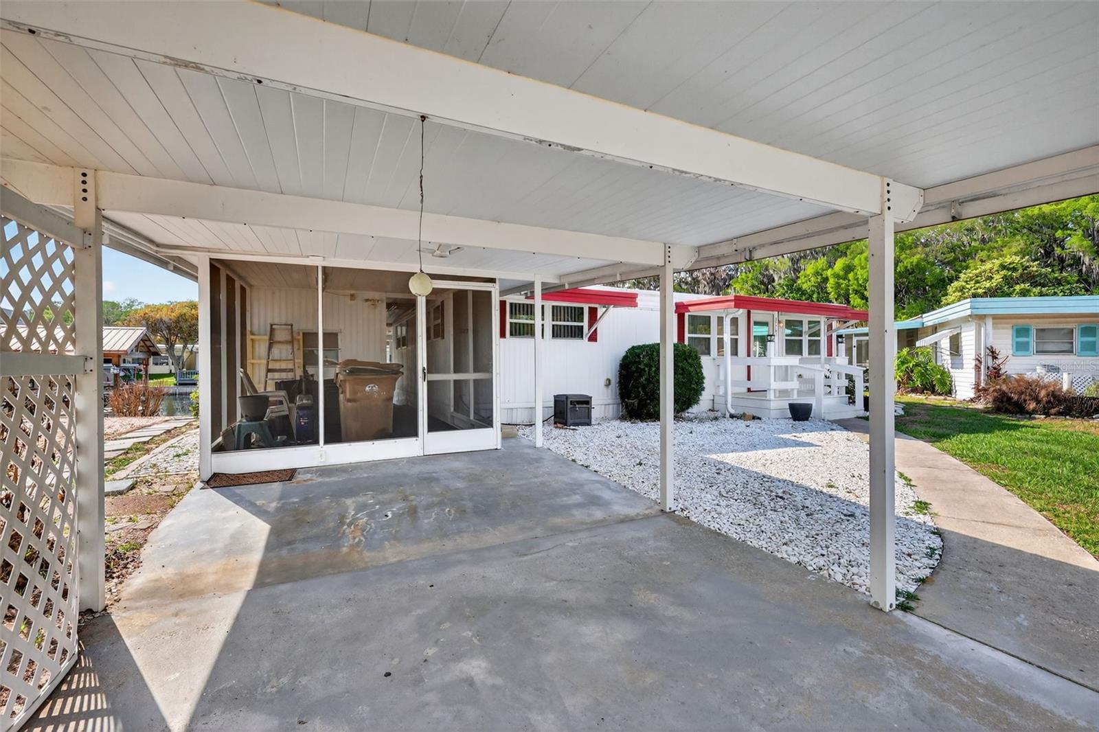 Image 2 of 30 For 31701 Kelly Circle