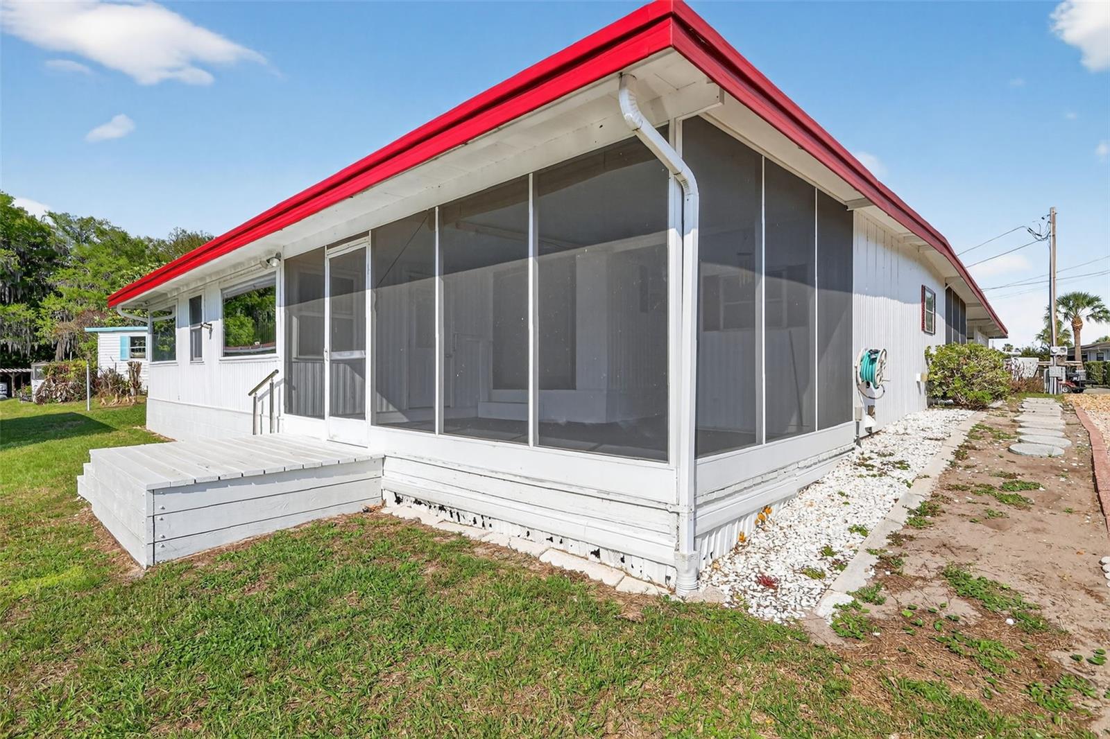 Image 27 of 30 For 31701 Kelly Circle