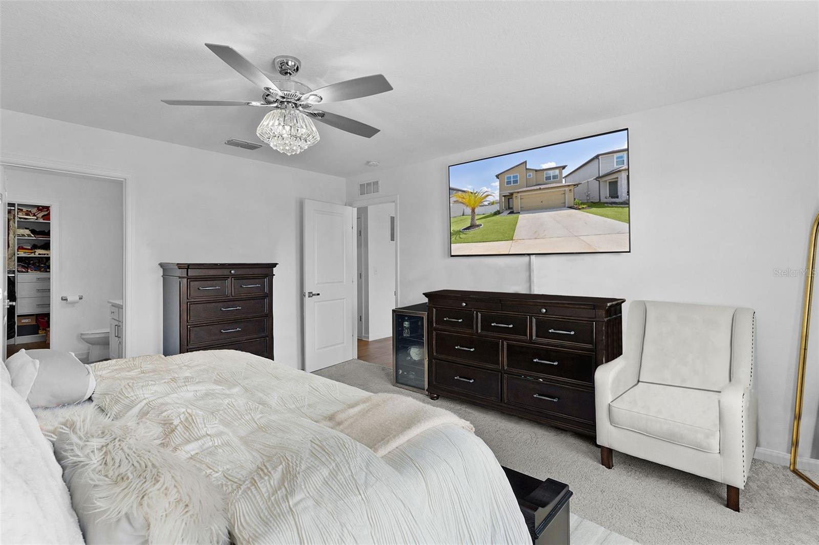 Image 25 of 43 For 2141 Treasure Hill Street