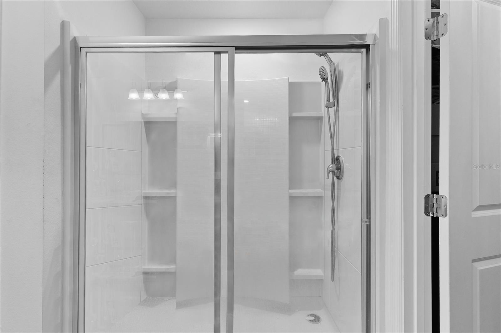 Image 29 of 43 For 2141 Treasure Hill Street