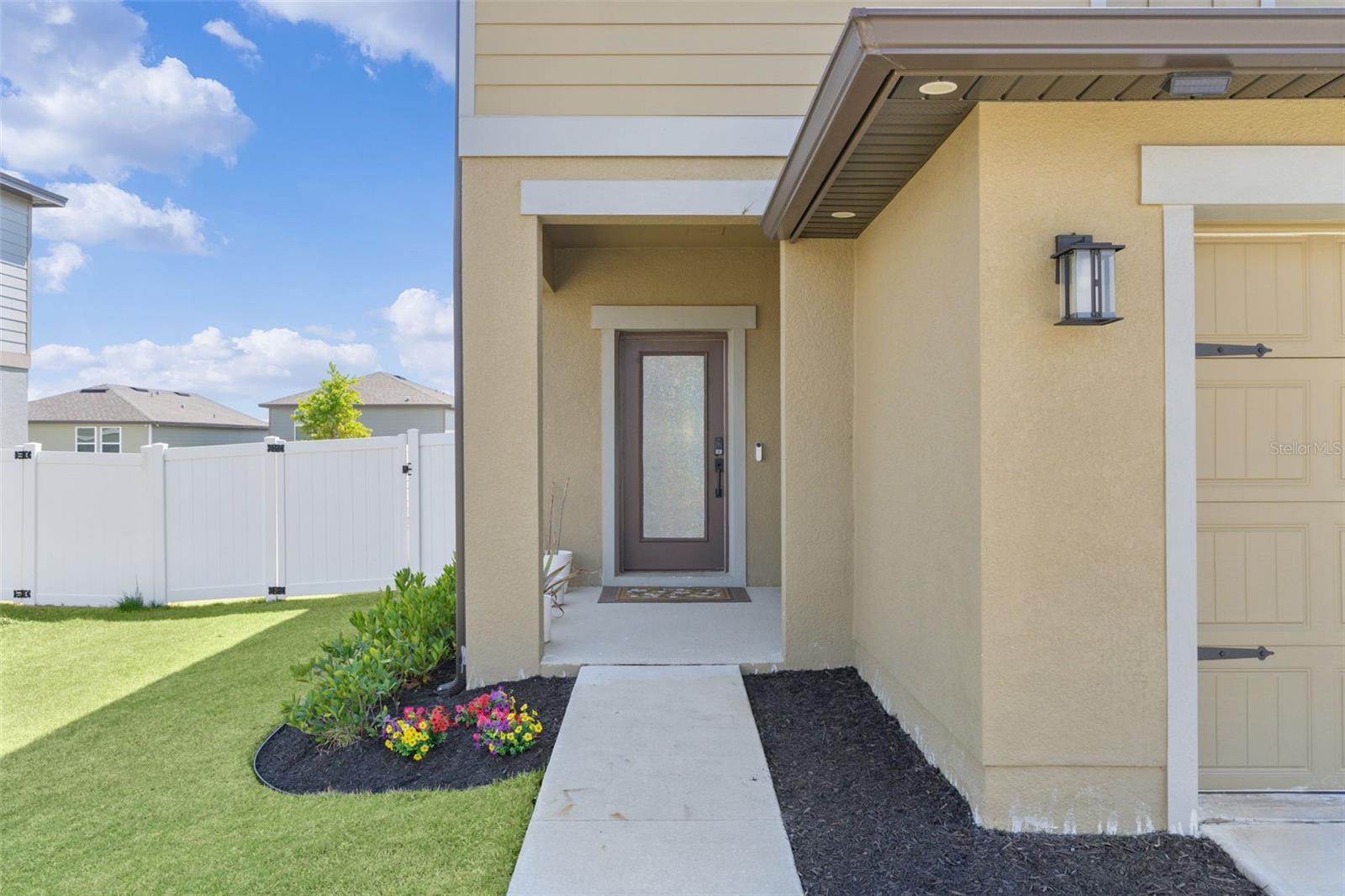 Image 3 of 43 For 2141 Treasure Hill Street