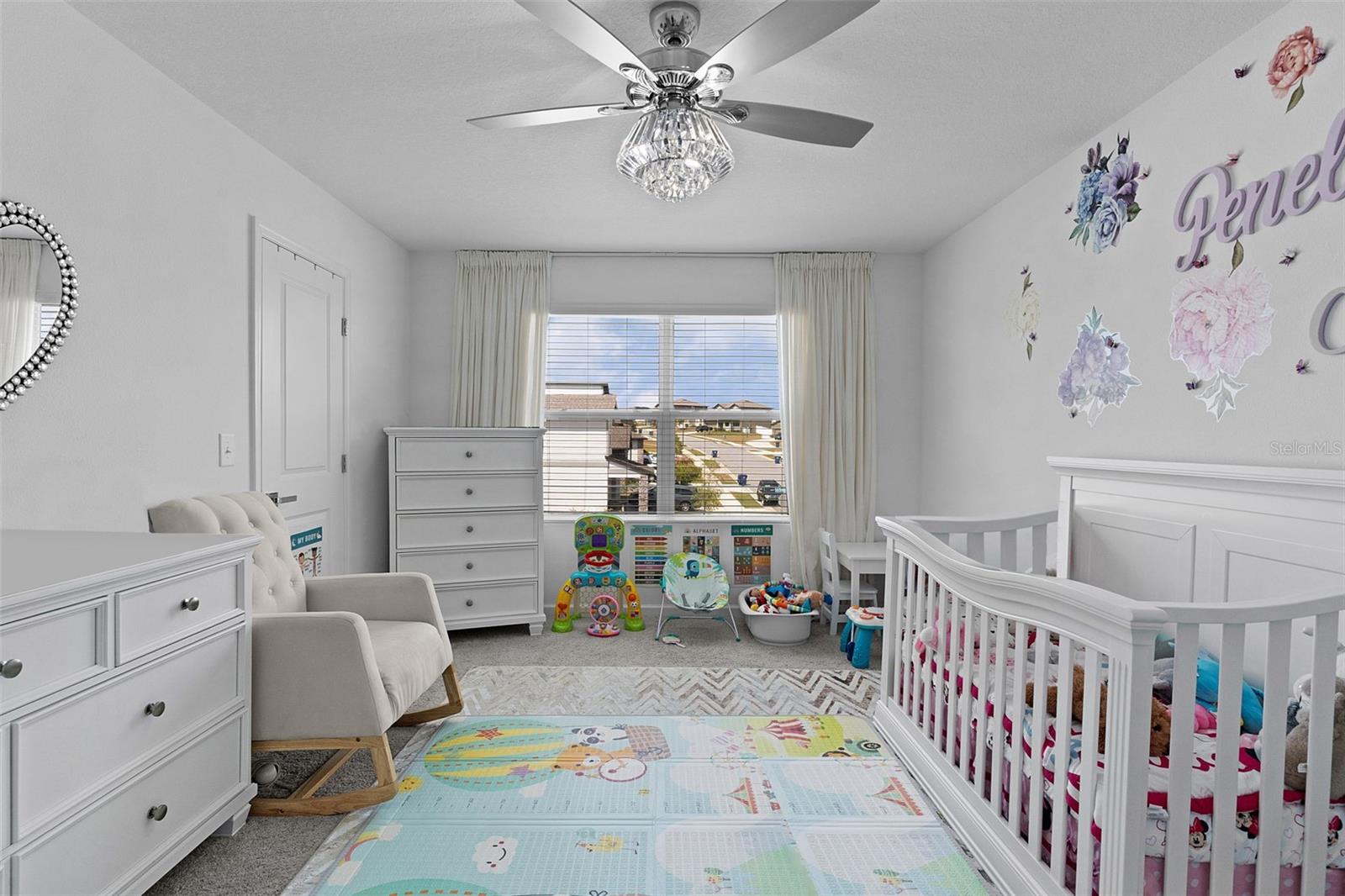 Image 31 of 43 For 2141 Treasure Hill Street