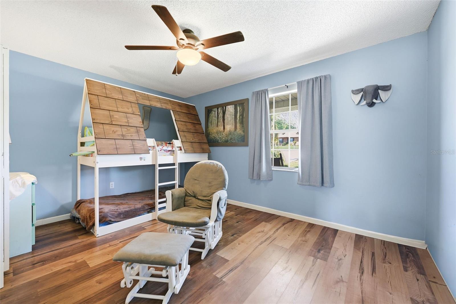 Image 16 of 47 For 12624 Glen Abbey