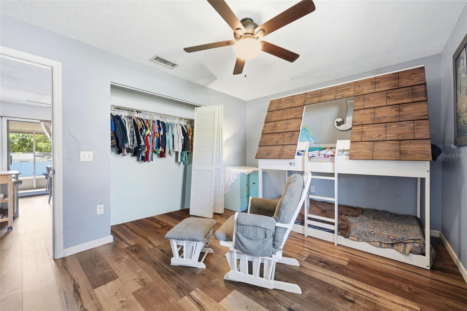 Image 17 of 47 For 12624 Glen Abbey