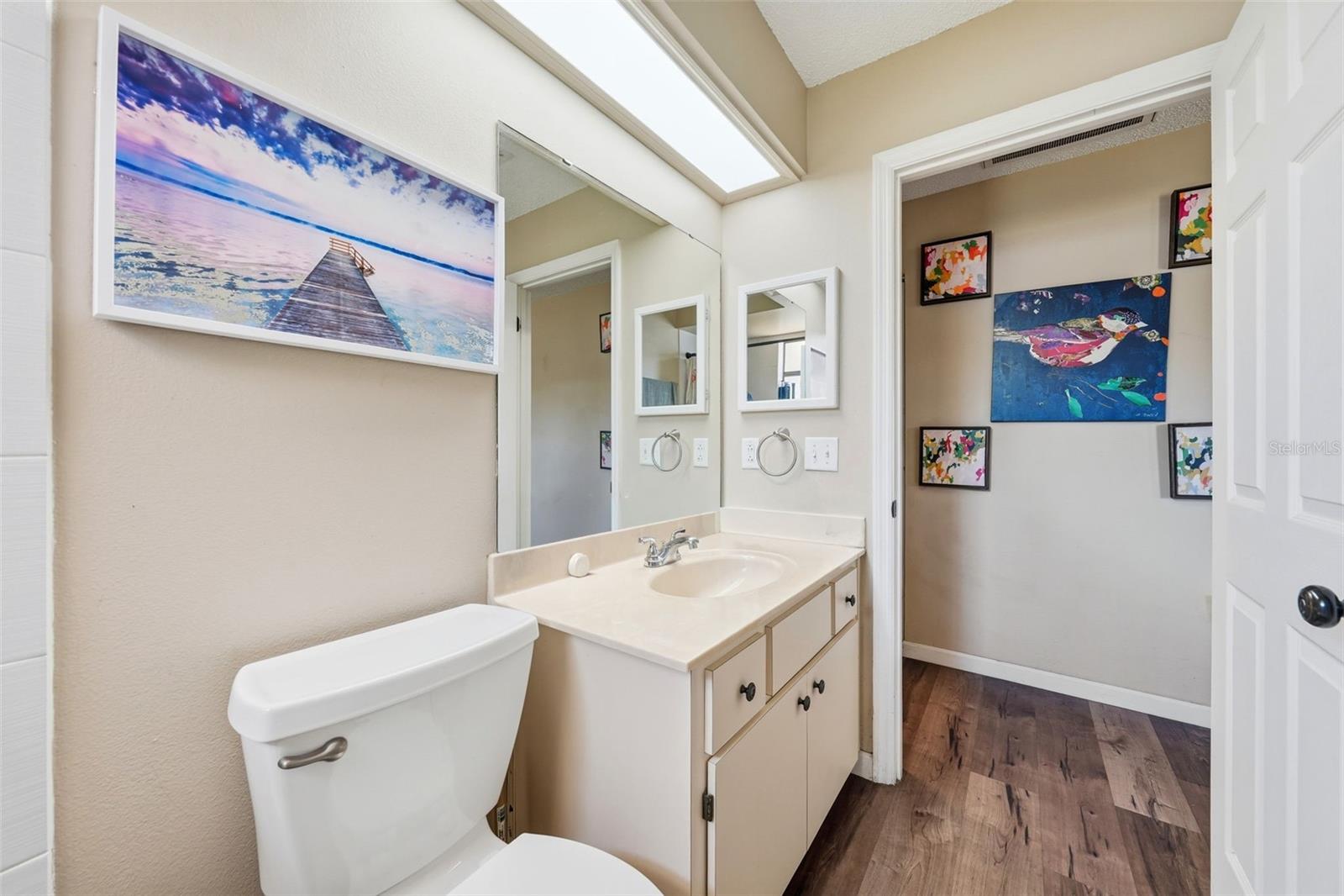 Image 19 of 47 For 12624 Glen Abbey