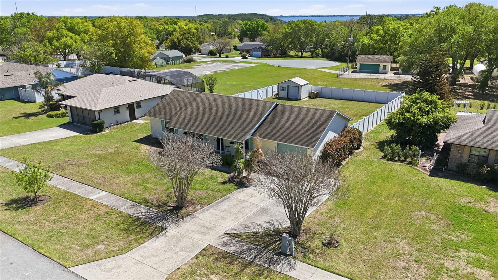 Image 26 of 47 For 12624 Glen Abbey