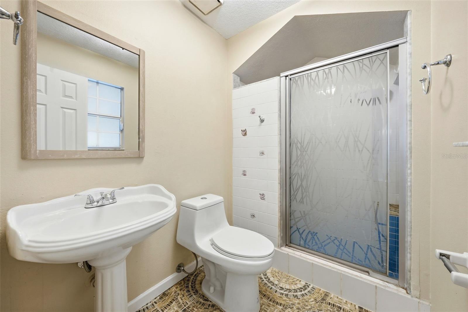 Image 30 of 53 For 12311 Putney Court