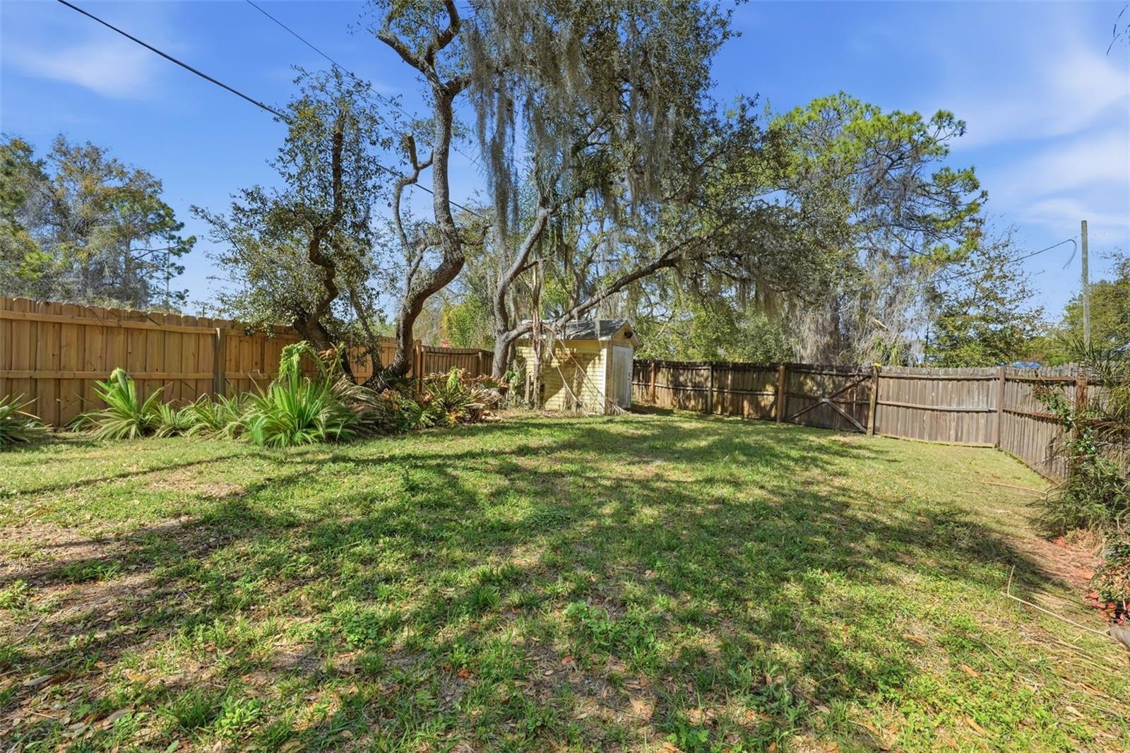 Image 43 of 53 For 12311 Putney Court