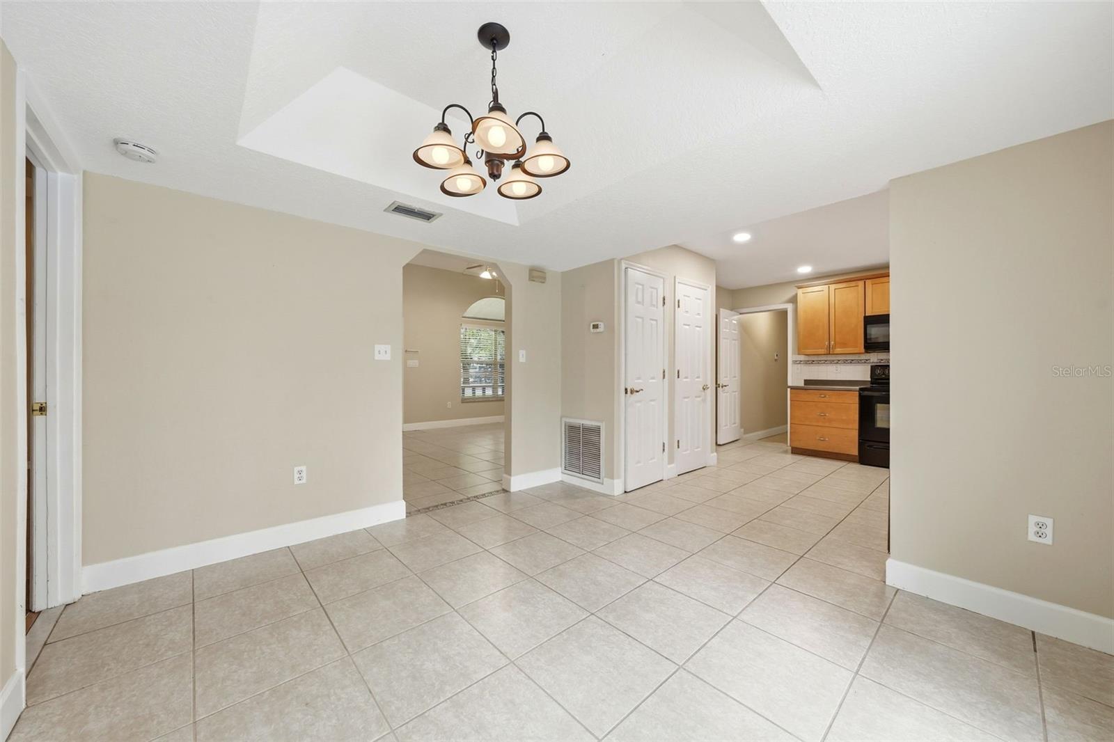 Image 6 of 53 For 12311 Putney Court