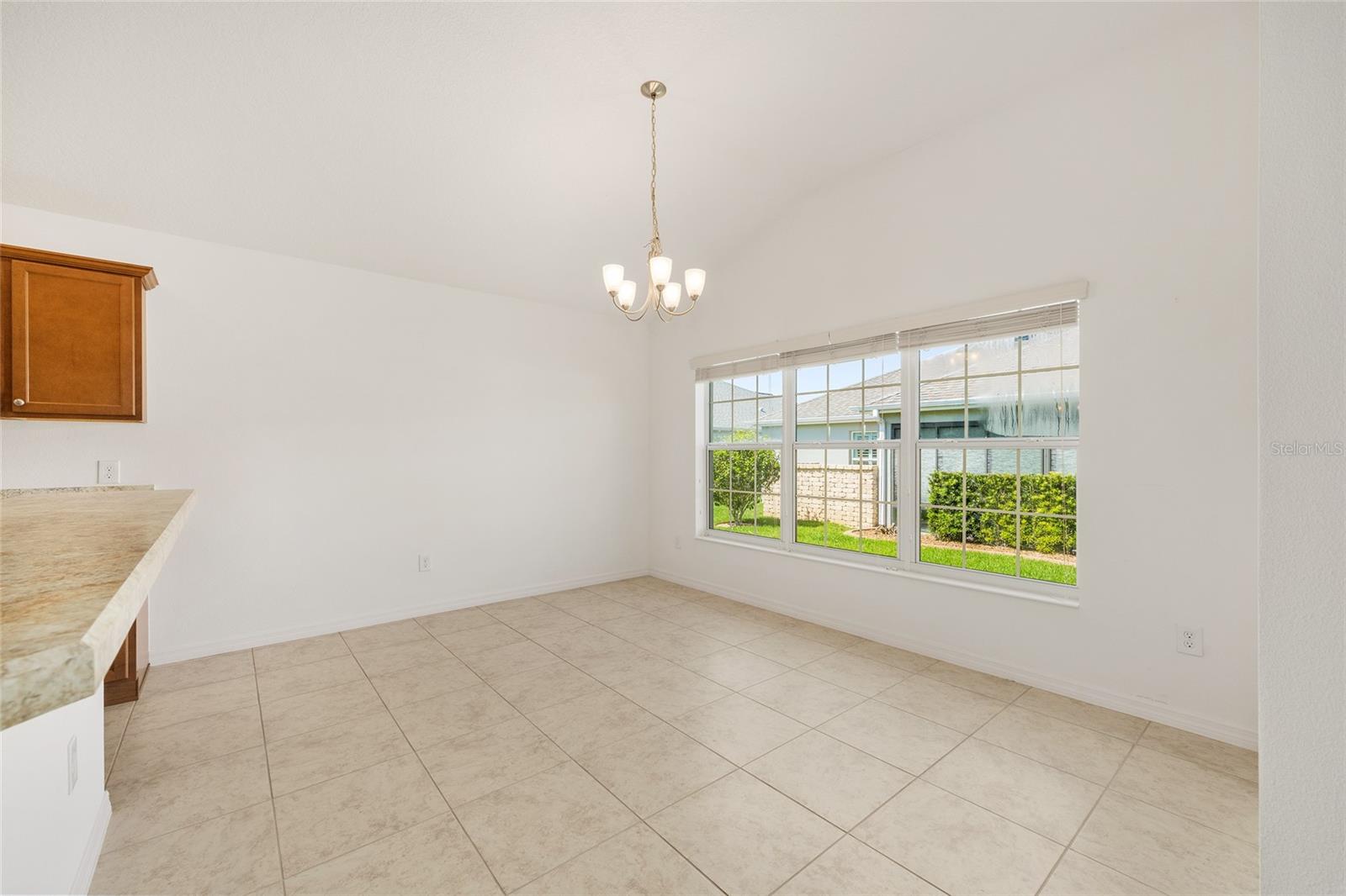 Image 11 of 50 For 1953 Yearling Way