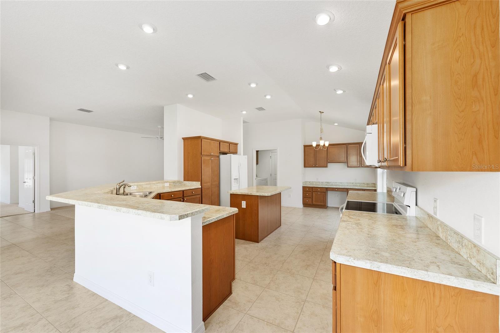 Image 16 of 50 For 1953 Yearling Way