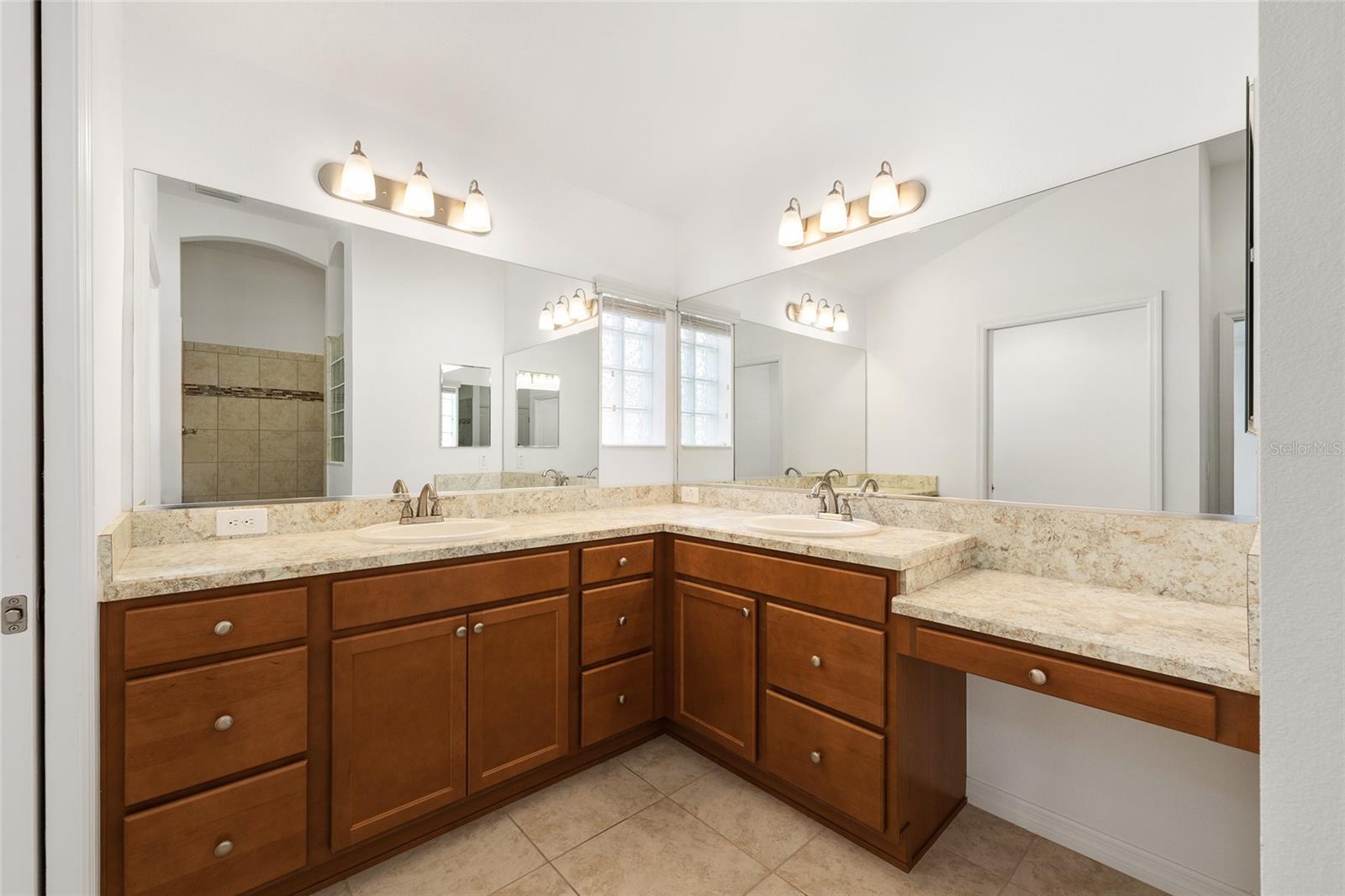 Image 29 of 50 For 1953 Yearling Way