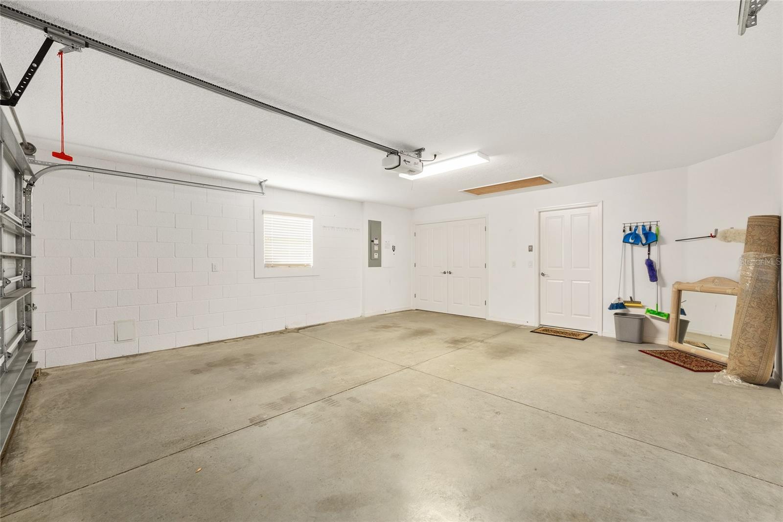 Image 38 of 50 For 1953 Yearling Way