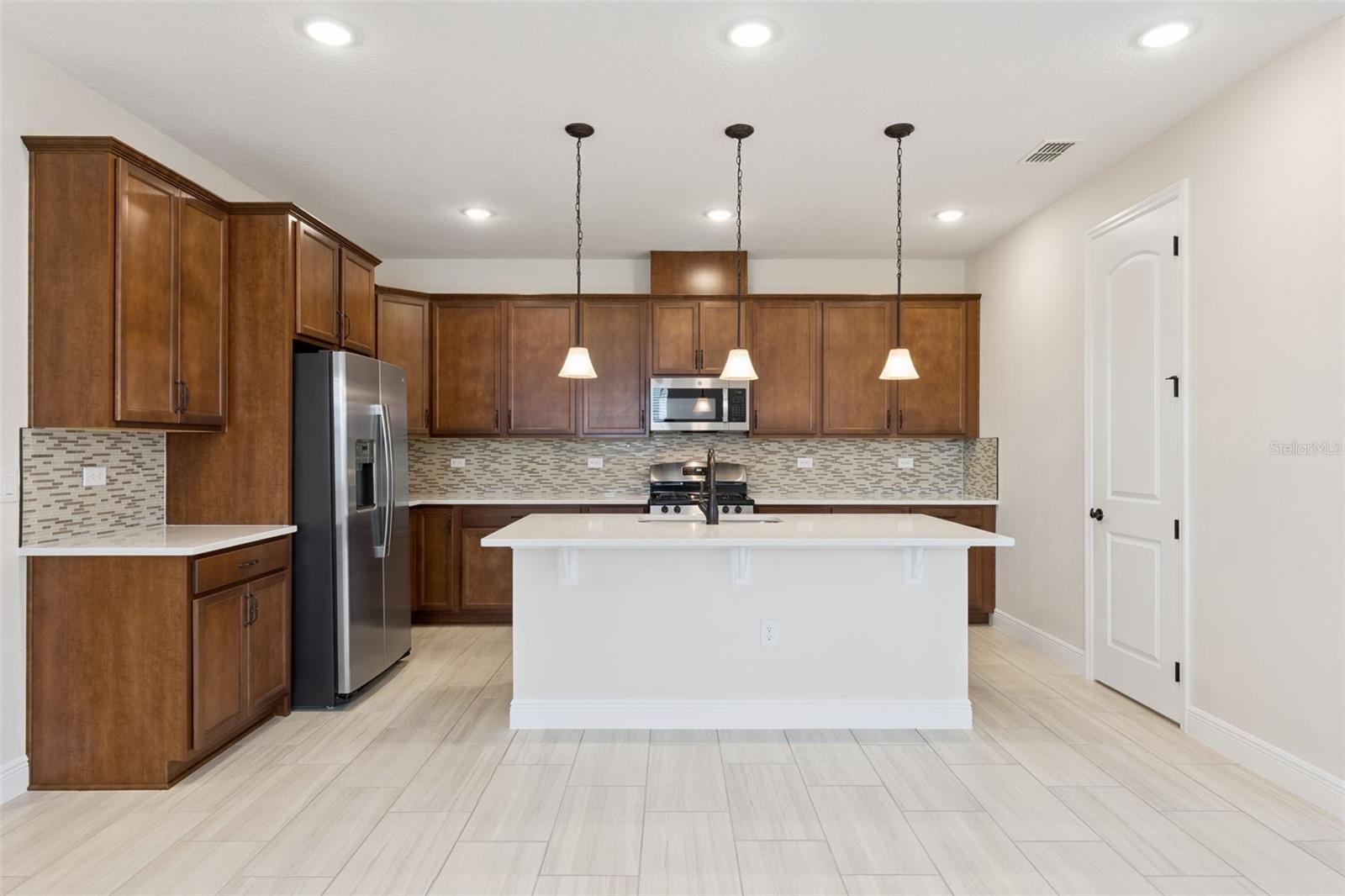 Image 11 of 68 For 5064 Meadow Song Drive