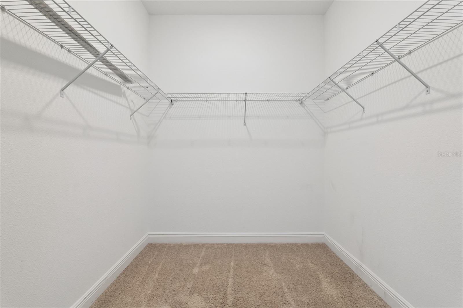 Image 36 of 68 For 5064 Meadow Song Drive