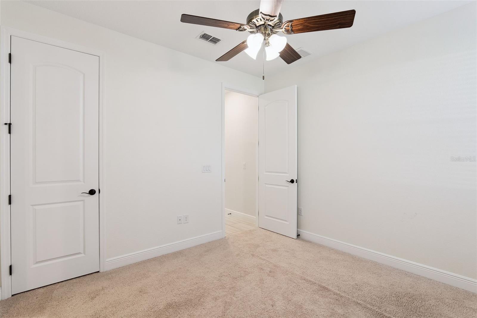 Image 39 of 68 For 5064 Meadow Song Drive