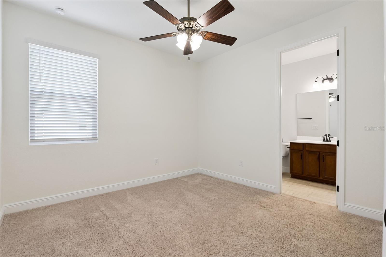 Image 40 of 68 For 5064 Meadow Song Drive