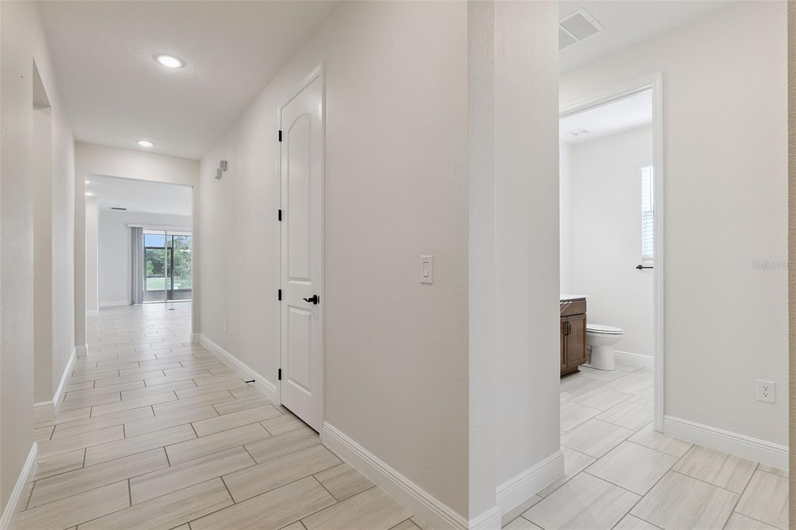 Image 6 of 68 For 5064 Meadow Song Drive