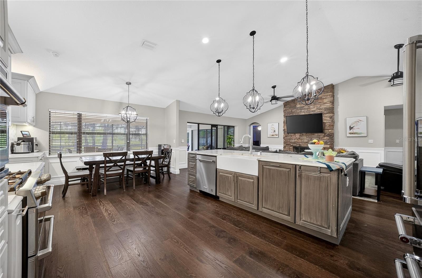 Image 17 of 60 For 1324 Otters View Court