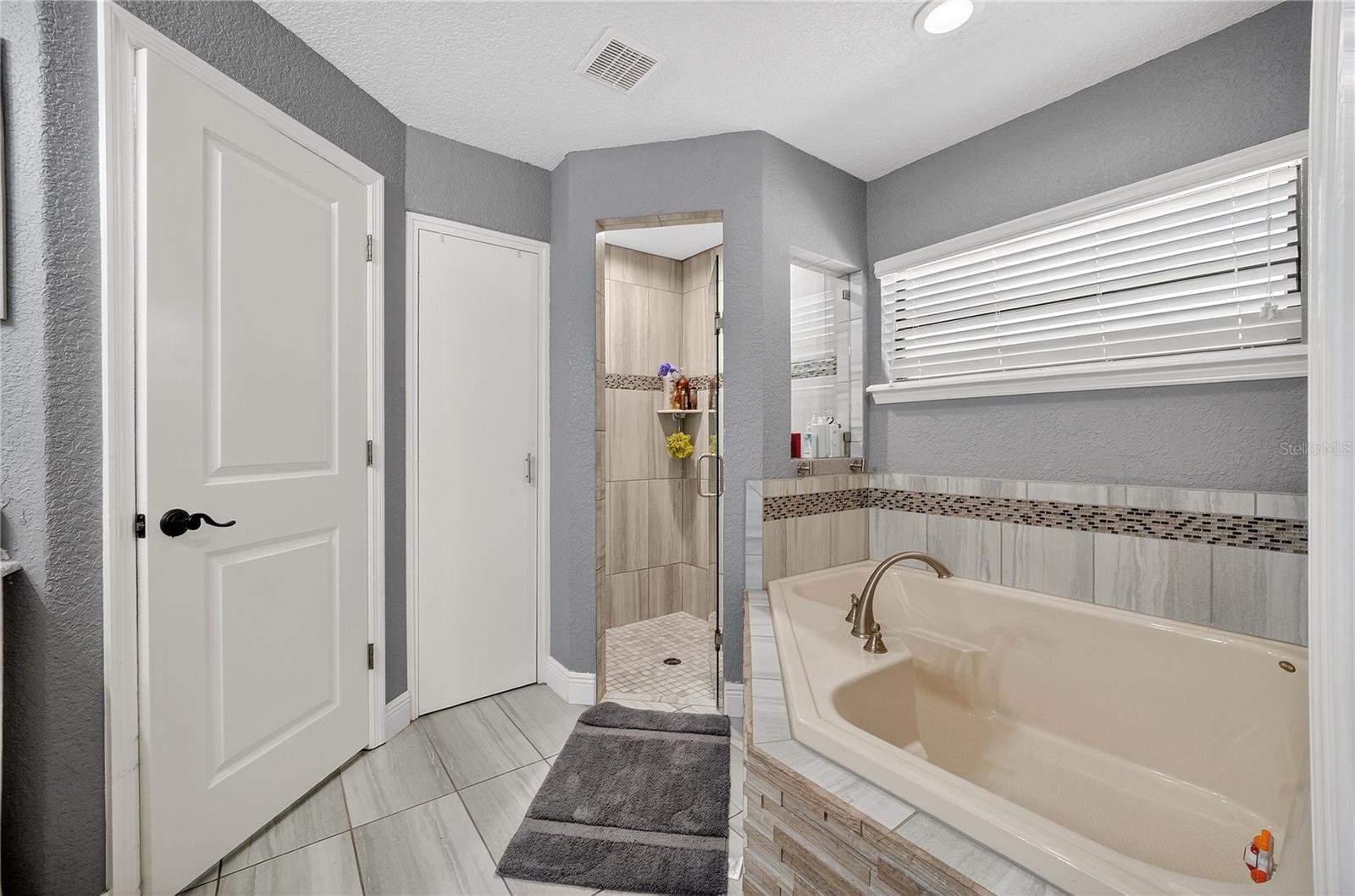 Image 28 of 60 For 1324 Otters View Court