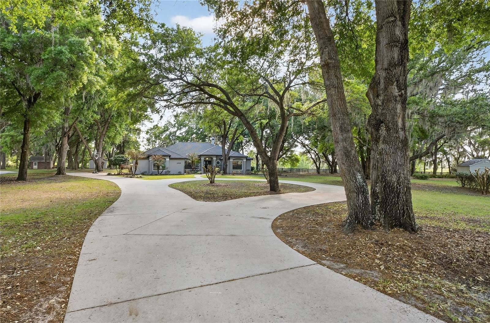 Image 3 of 60 For 1324 Otters View Court