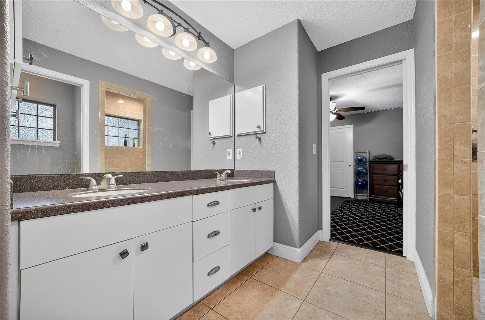 Image 32 of 60 For 1324 Otters View Court