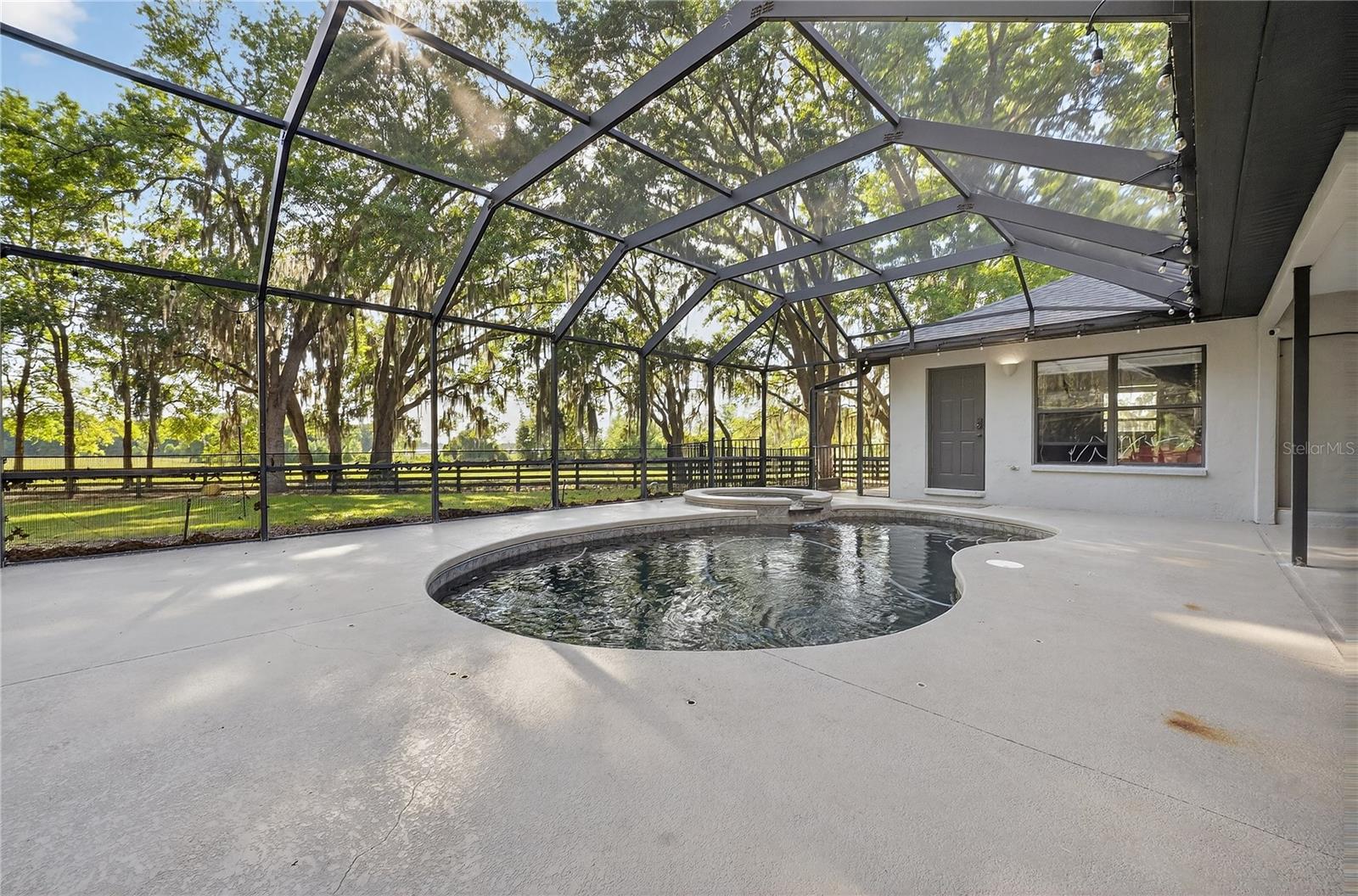 Image 47 of 60 For 1324 Otters View Court