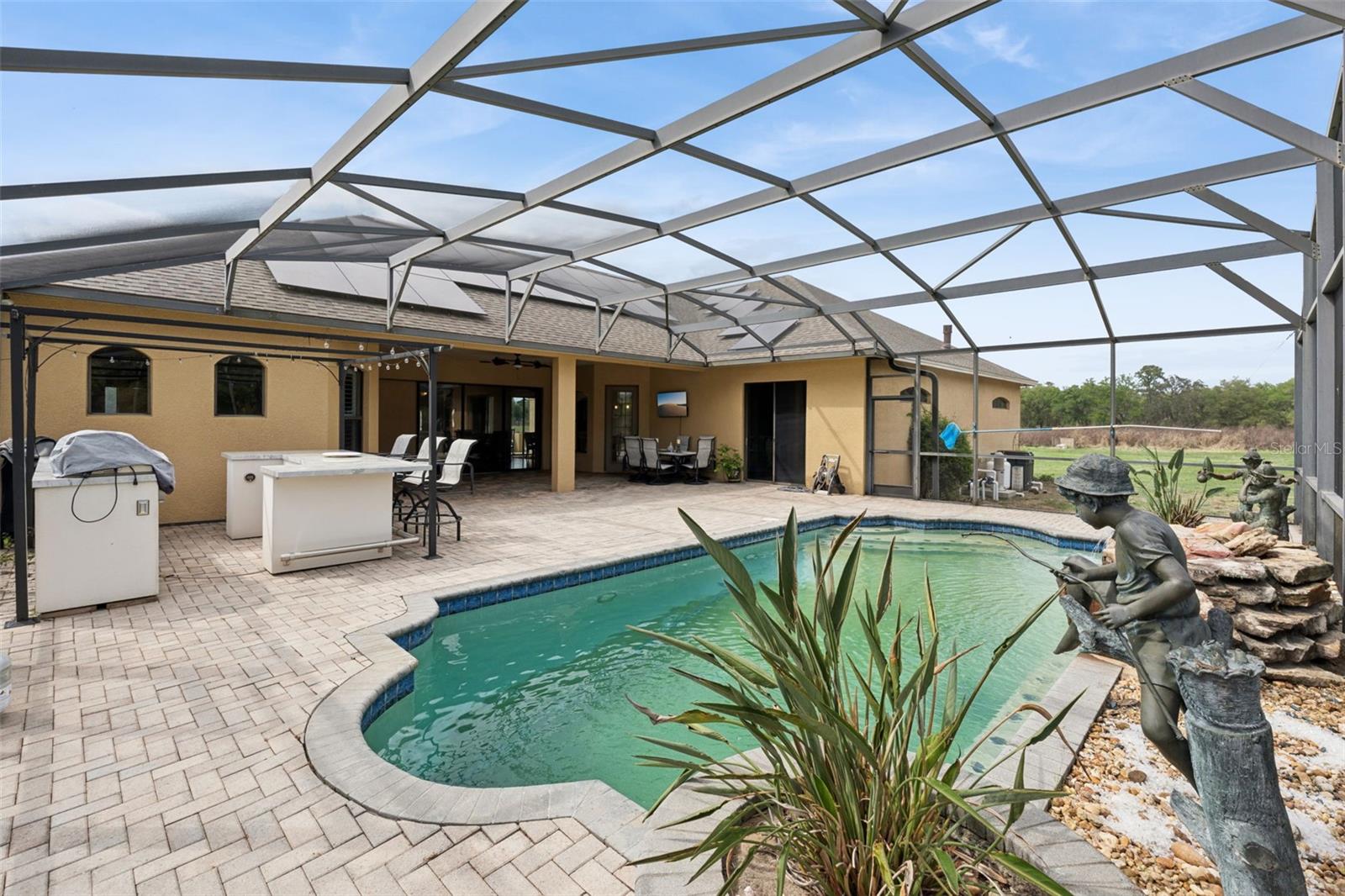 Image 26 of 40 For 7139 Groveland Farms Road