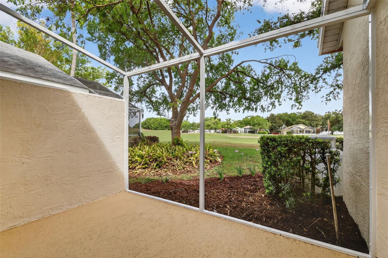 Image 18 of 42 For 6027 Spring Creek Court