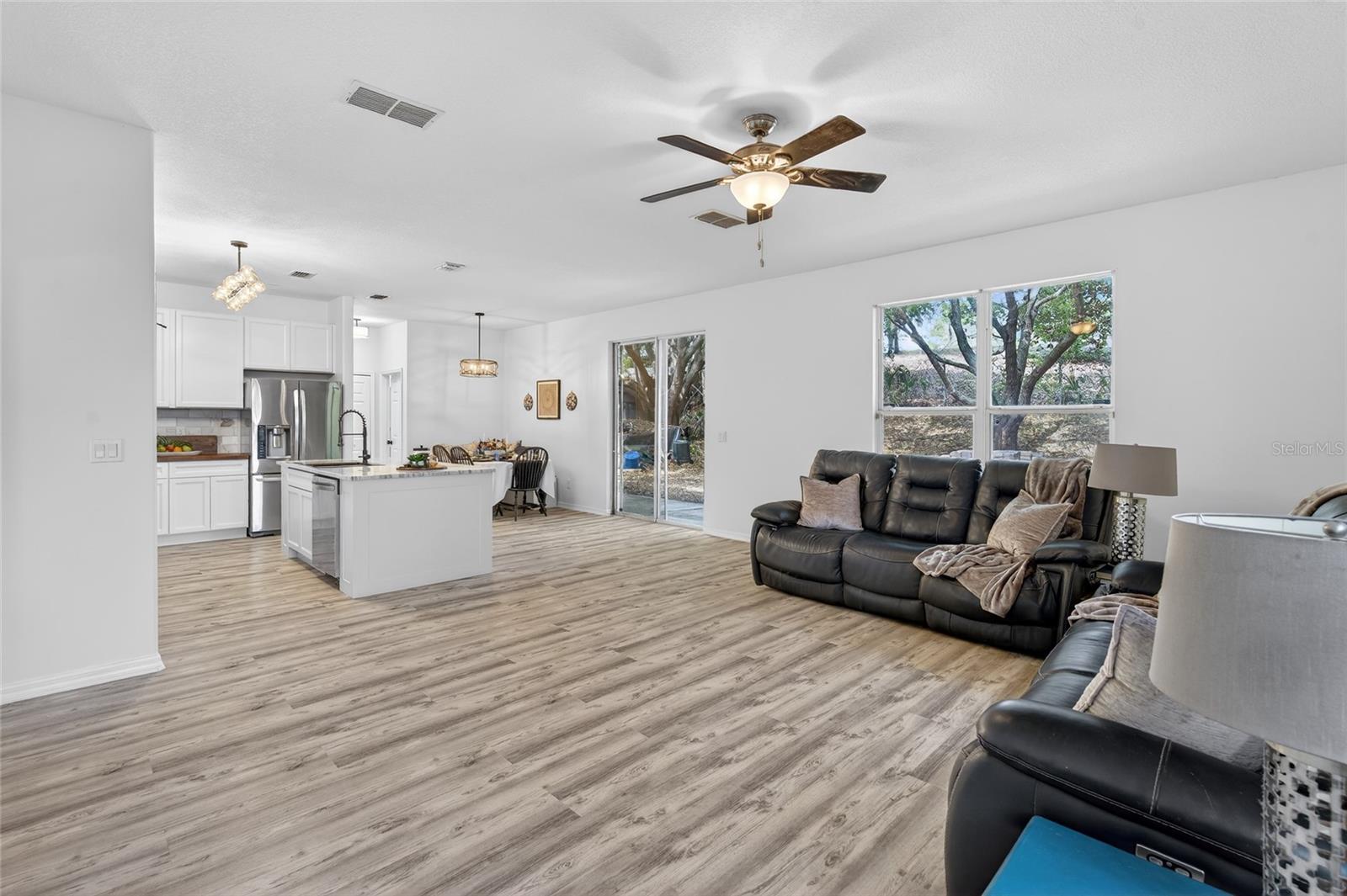 Image 10 of 53 For 1305 Windy Bluff Drive