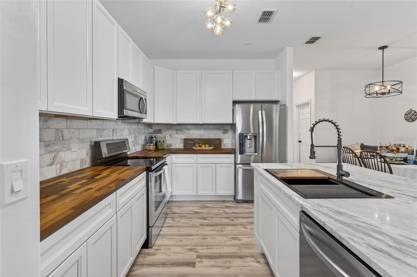 Image 14 of 53 For 1305 Windy Bluff Drive