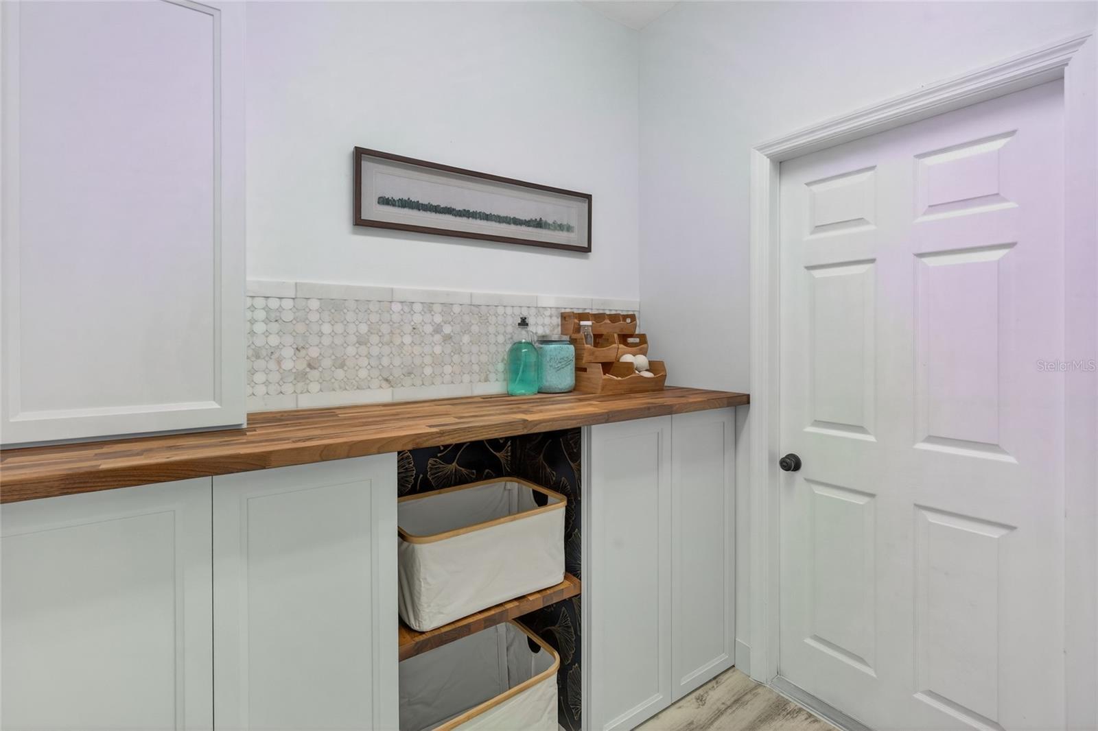 Image 18 of 53 For 1305 Windy Bluff Drive