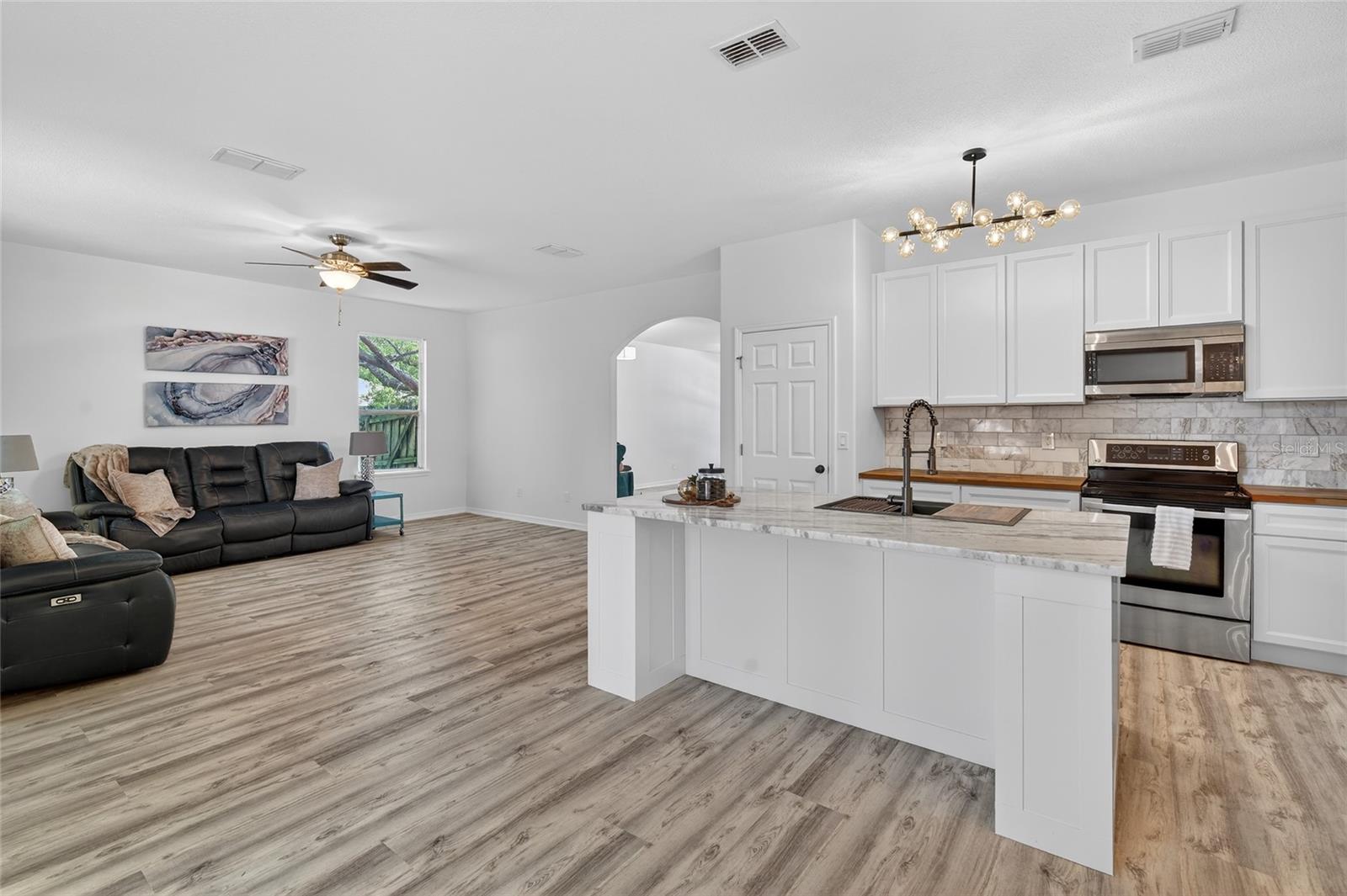 Image 20 of 53 For 1305 Windy Bluff Drive