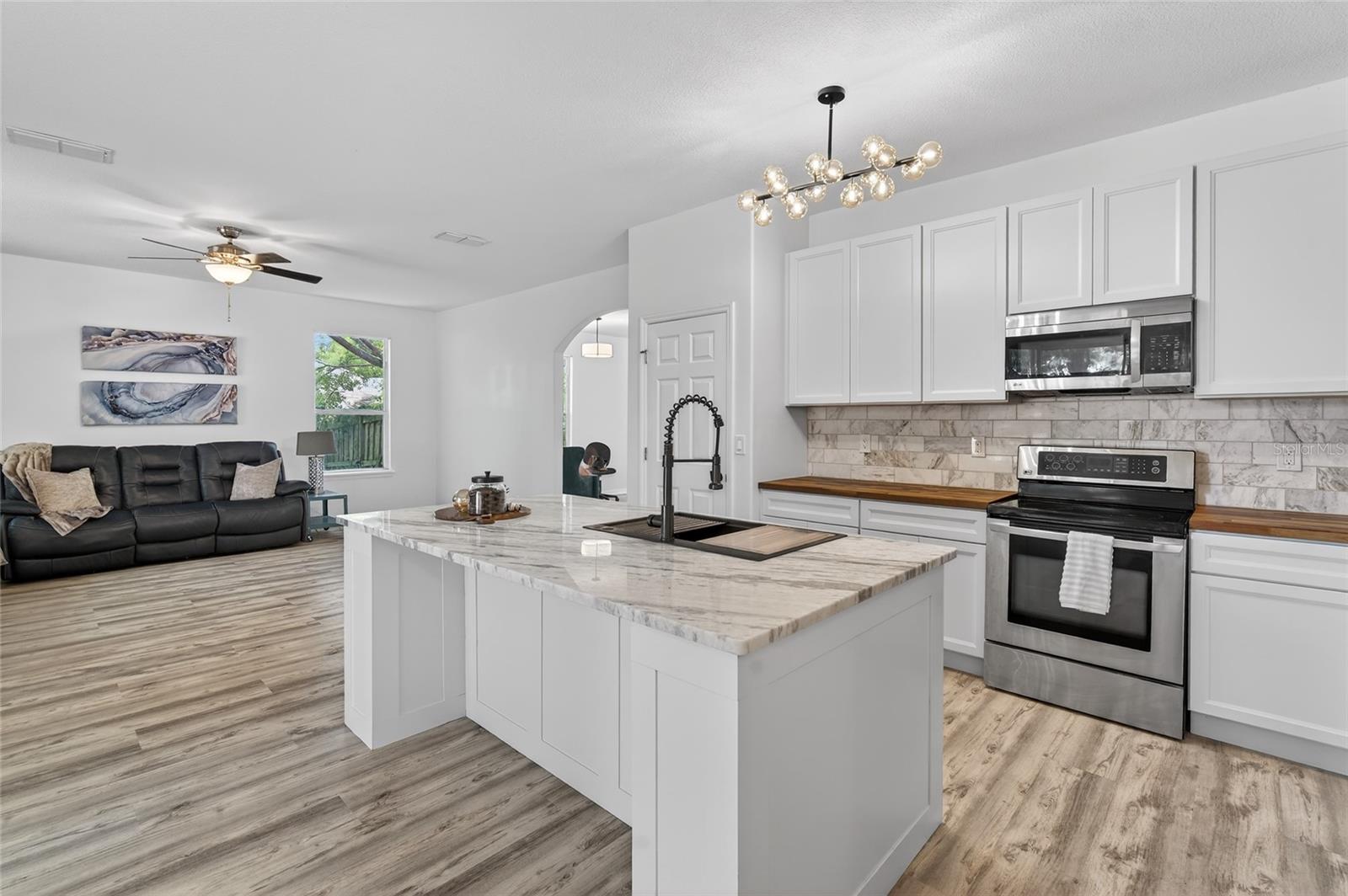 Image 21 of 53 For 1305 Windy Bluff Drive