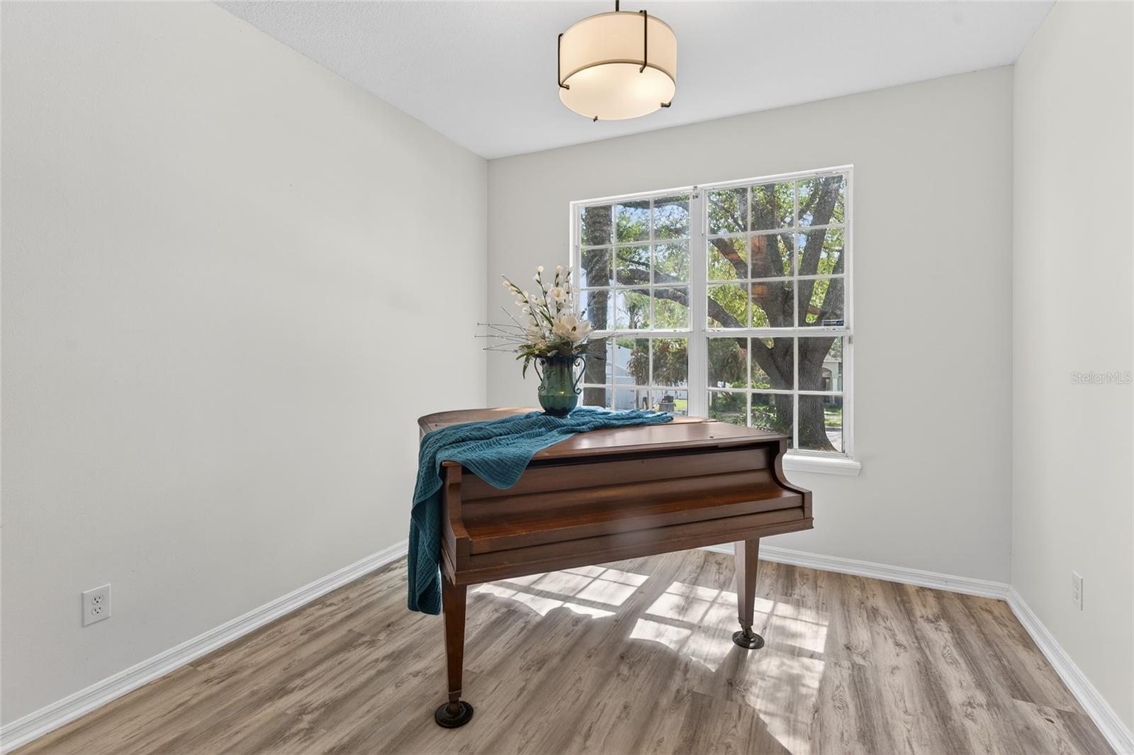 Image 47 of 53 For 1305 Windy Bluff Drive