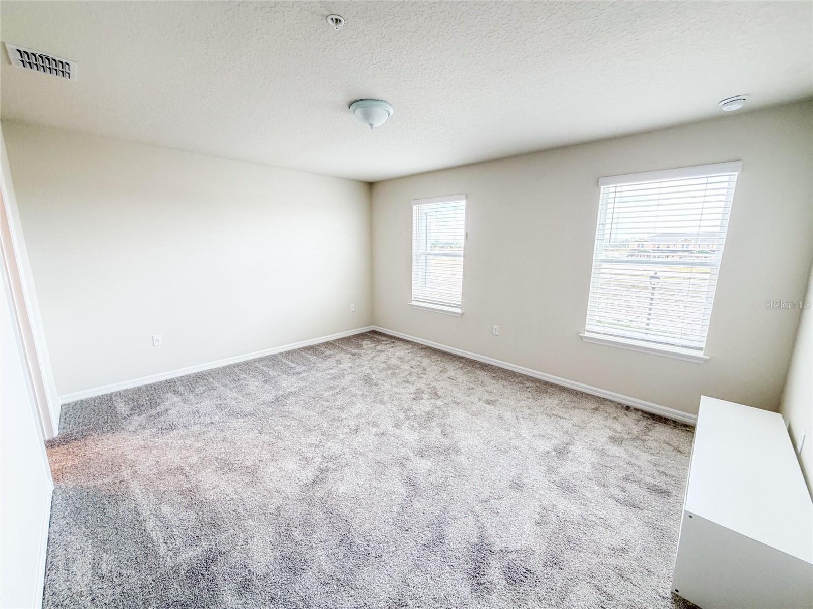 Image 16 of 49 For 10537 Glowing Beacon Street