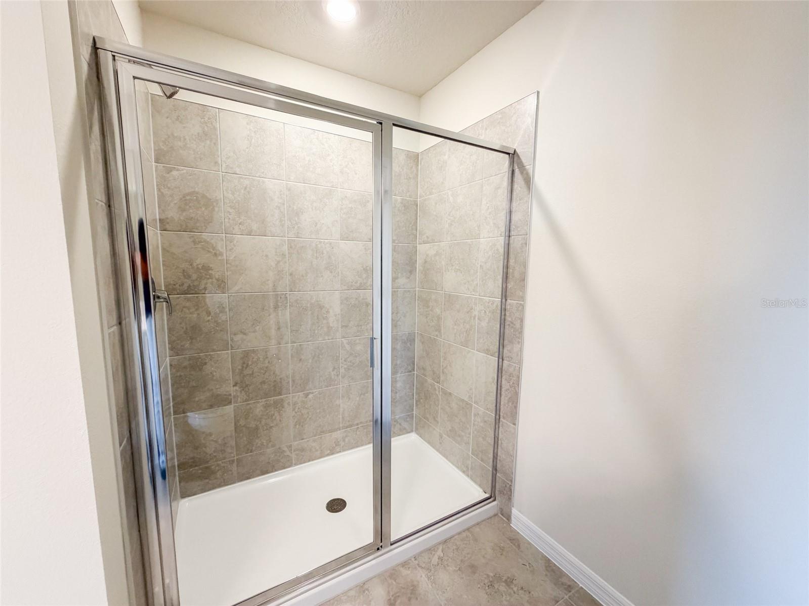 Image 21 of 49 For 10537 Glowing Beacon Street