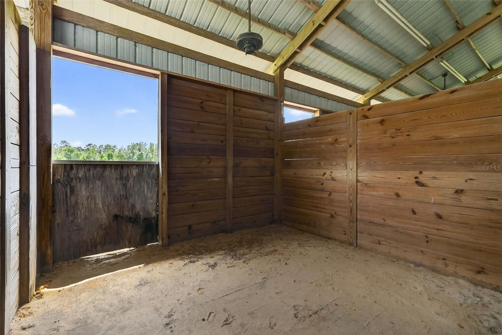 Image 11 of 37 For 36707 County Road 439