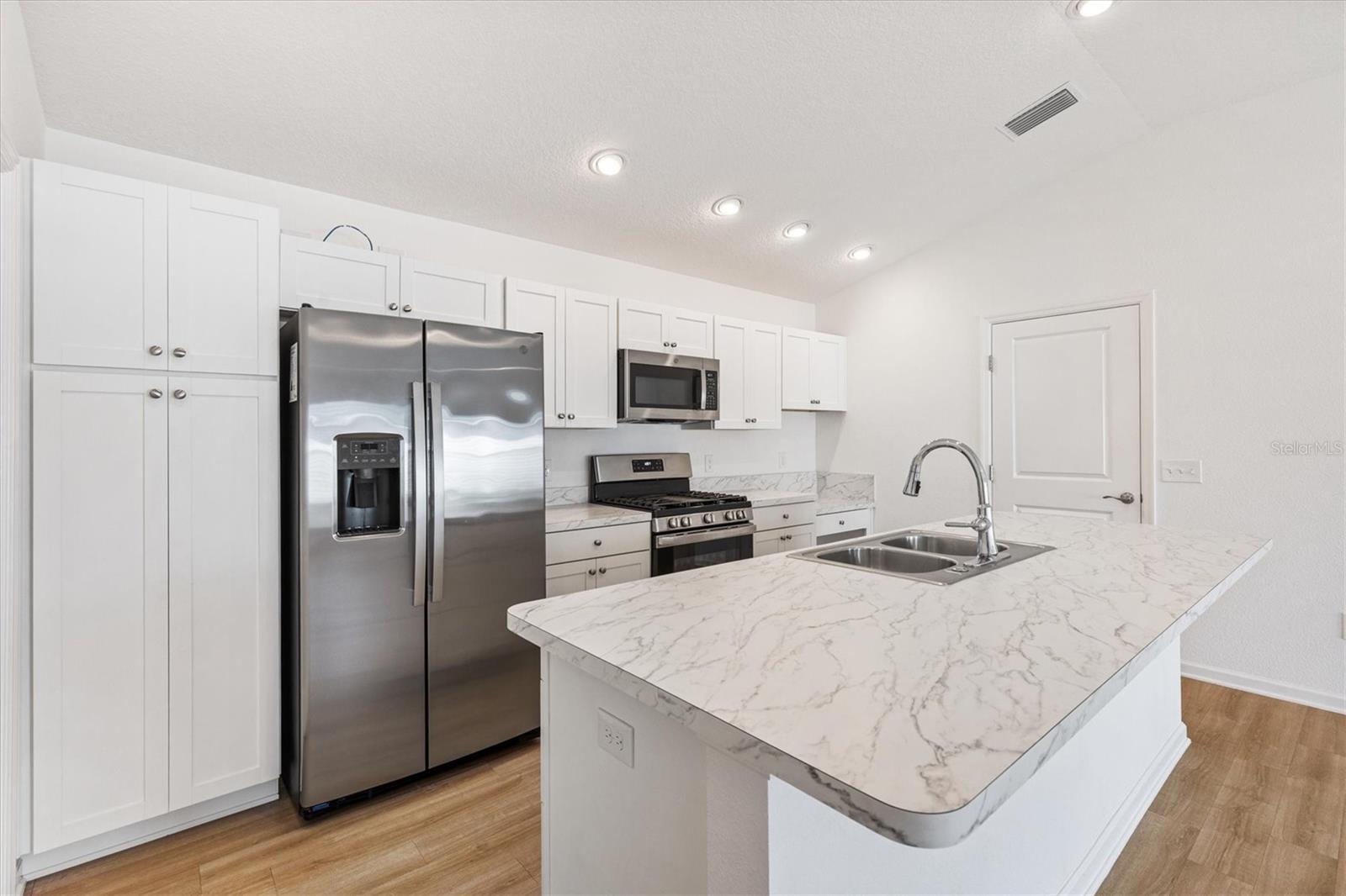 Image 22 of 46 For 7185 Fay Court