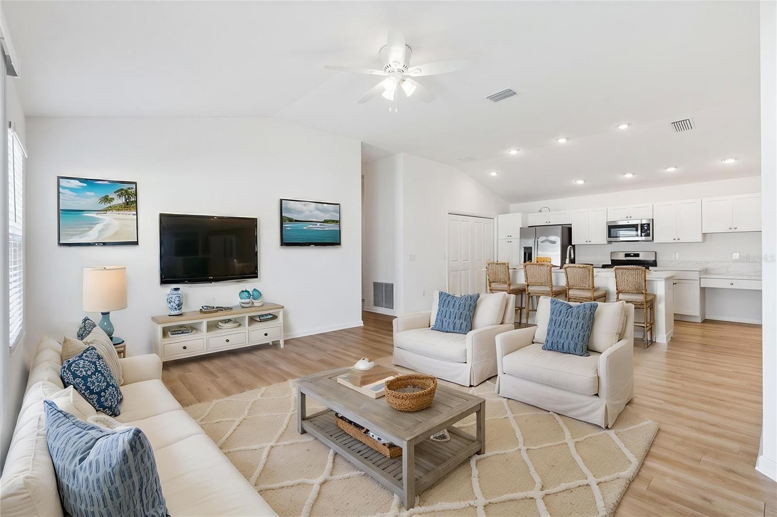 Image 9 of 46 For 7185 Fay Court