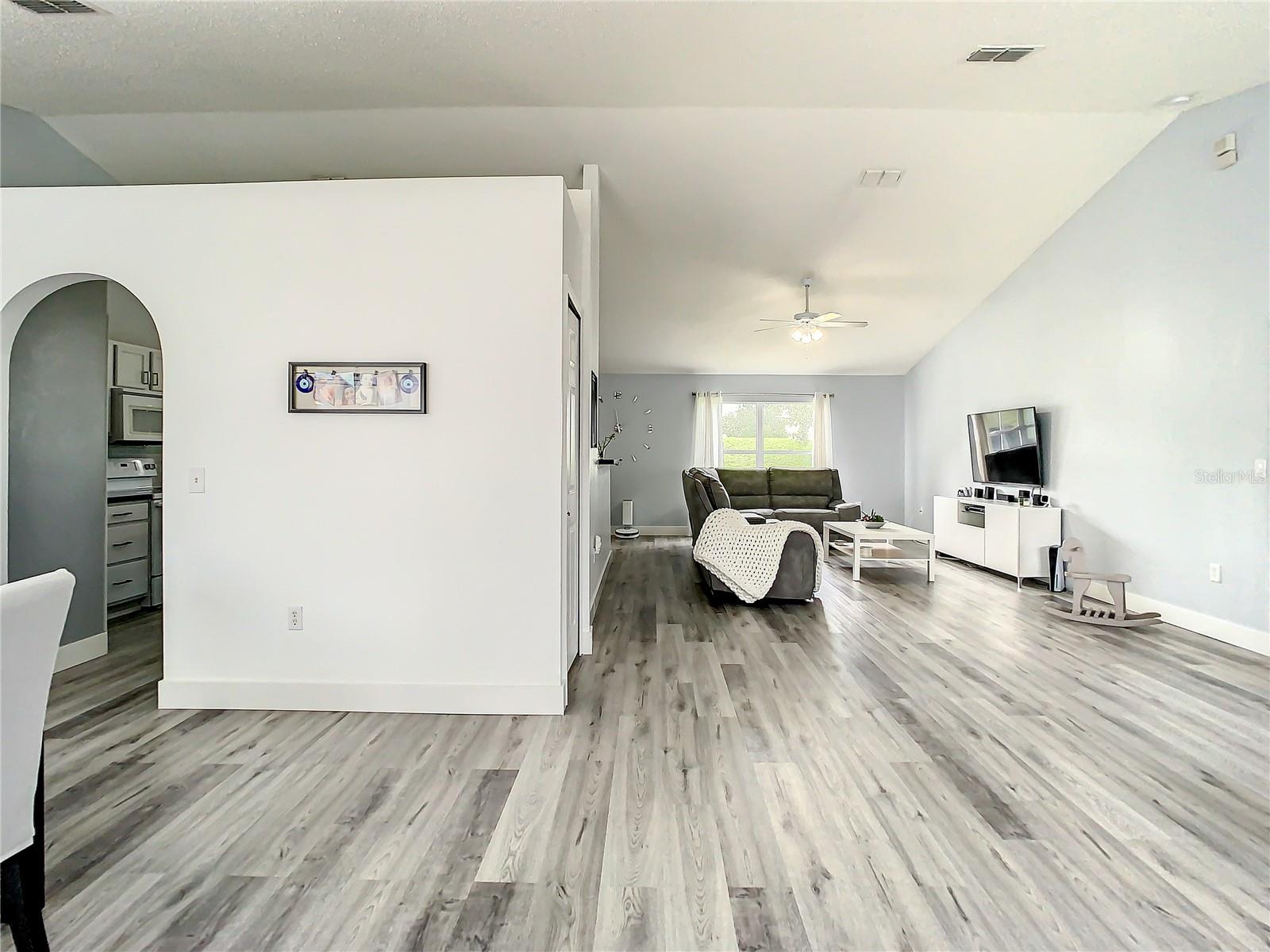 Image 12 of 65 For 1109 Union Avenue