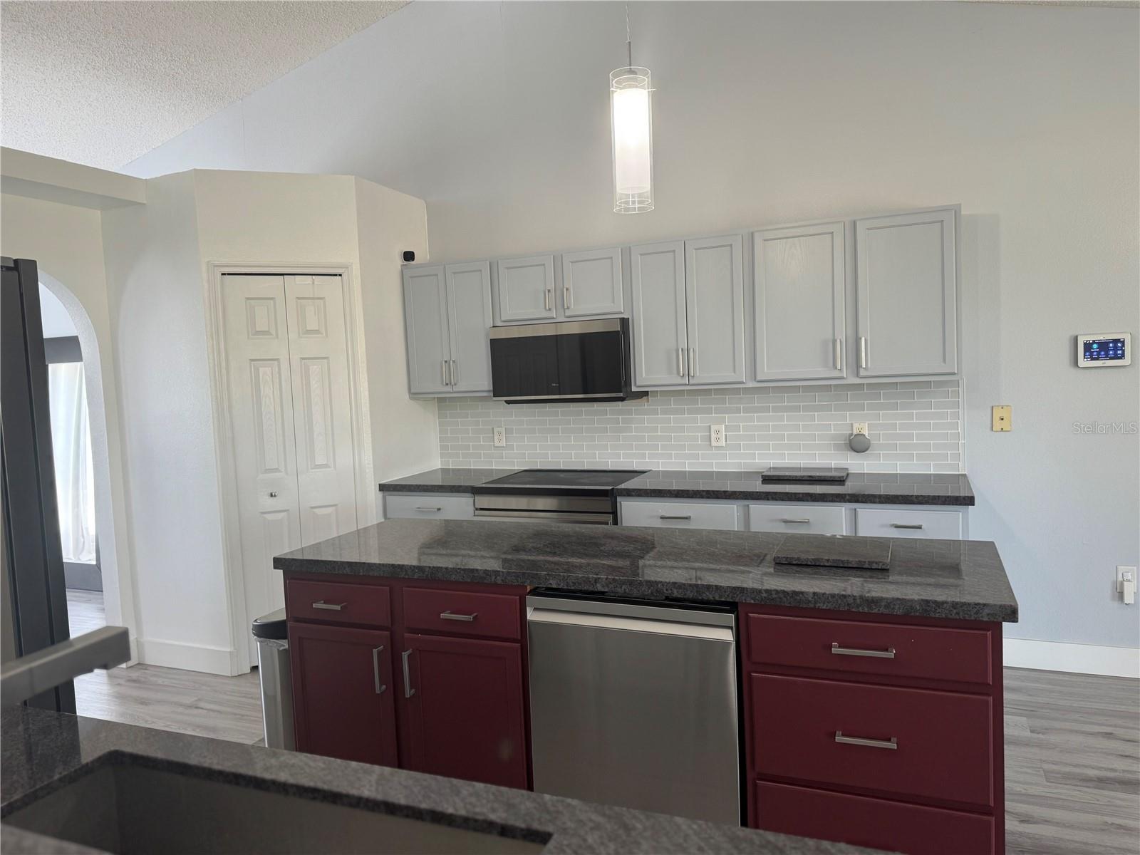 Image 19 of 65 For 1109 Union Avenue