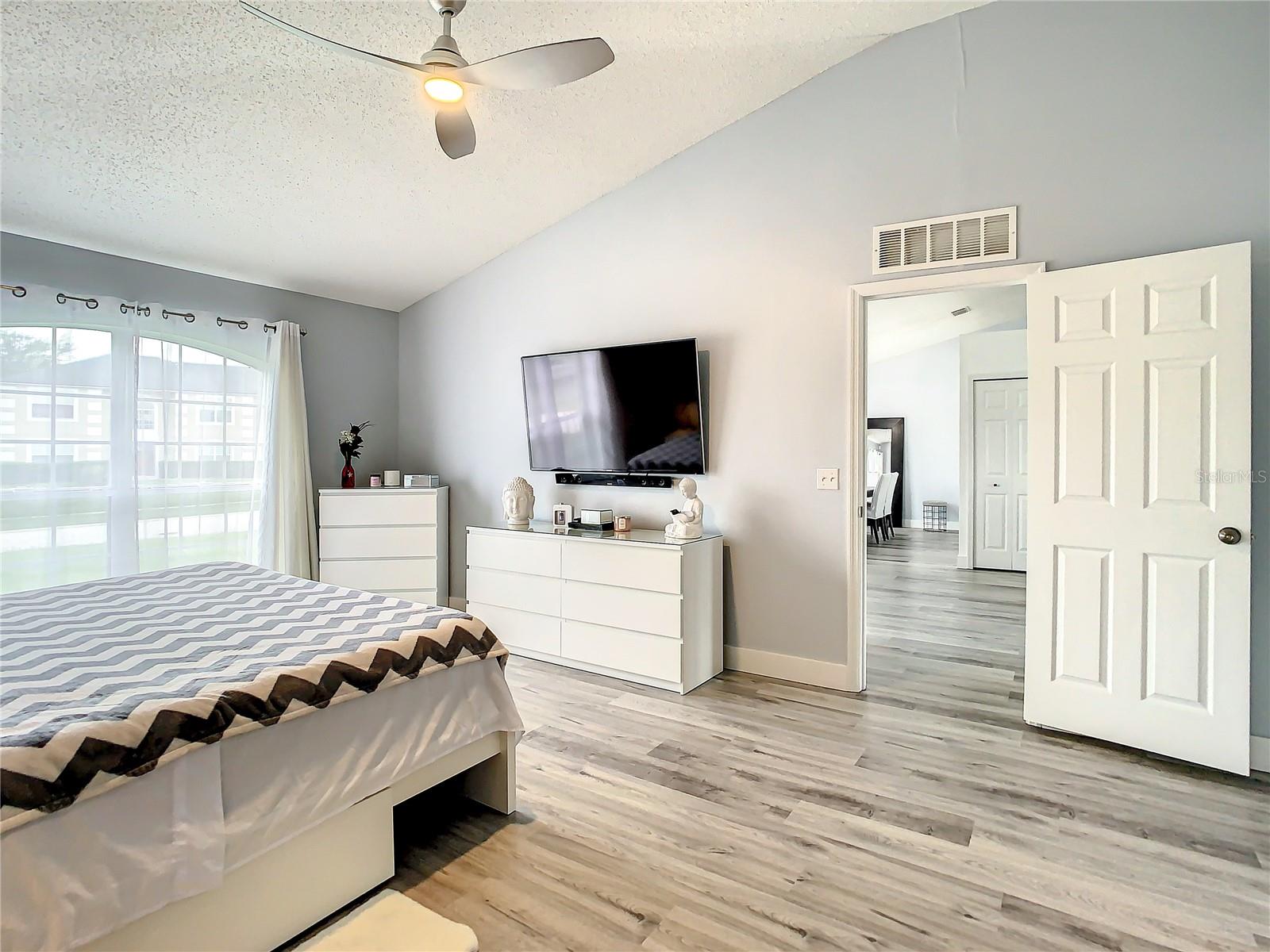 Image 27 of 65 For 1109 Union Avenue