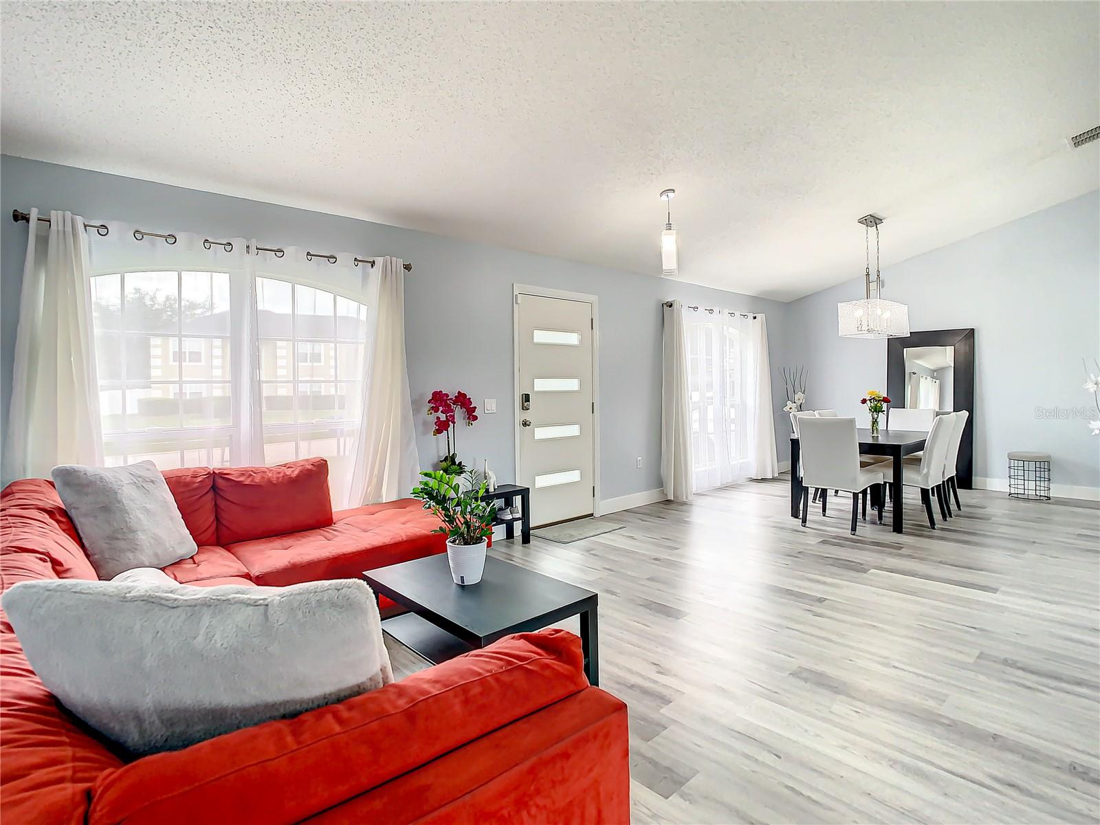 Image 5 of 65 For 1109 Union Avenue